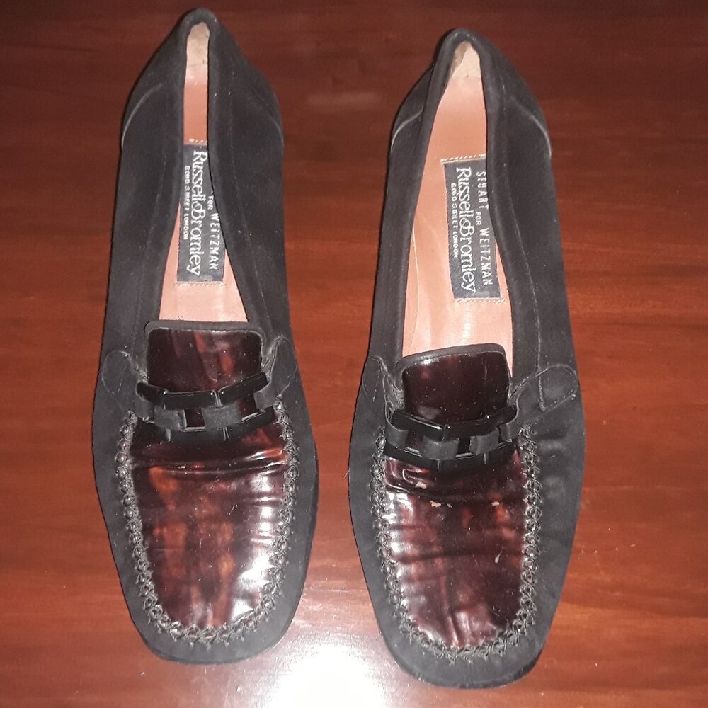 Stuart Weitzman for Russell & Bromley Bond Street London. Black suede w/tortoise